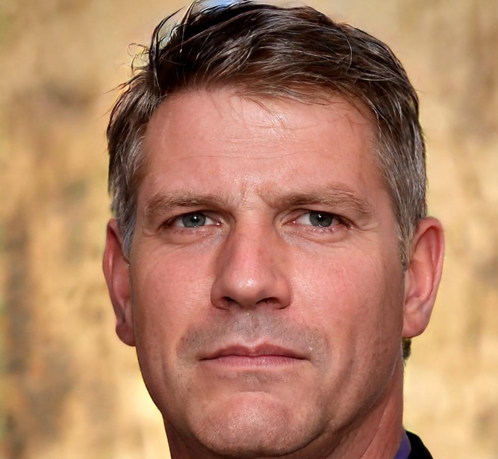 Kaelan Voss, Lead Instructor