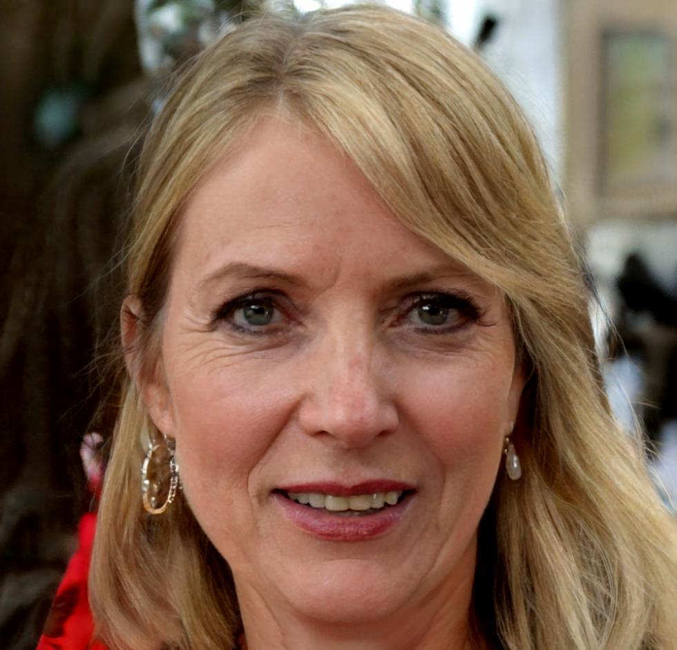 Priya Castellanos, UI/UX Design Specialist